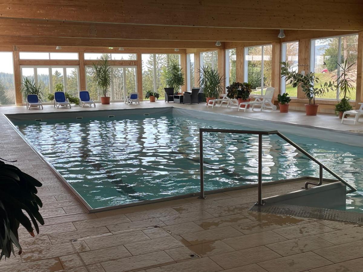 נוירייכנאו Dreisessel Dreilaendereck Pool Sauna מראה חיצוני תמונה